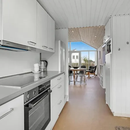 Holiday home 2 Bedroom In V *